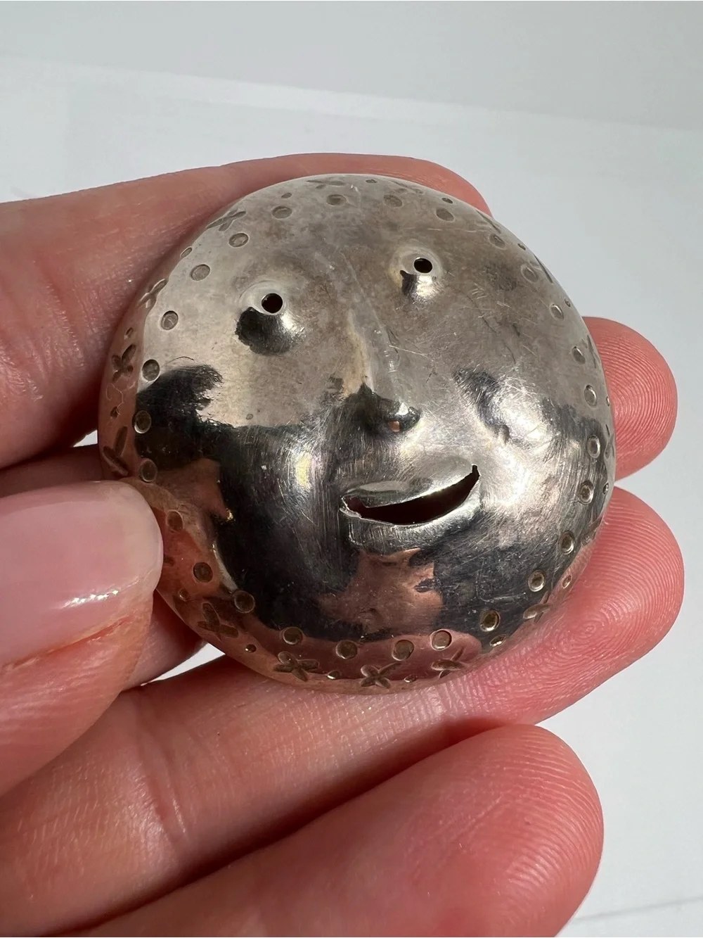VTG Liderneau Artisan Sterling Silver Smiling Moon Brooch pin